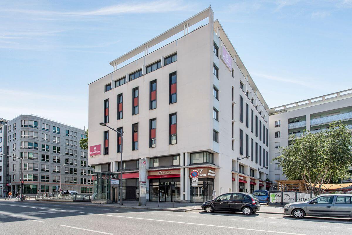  Appart  City Confort Lyon Gerland - Hôtels à Bron 